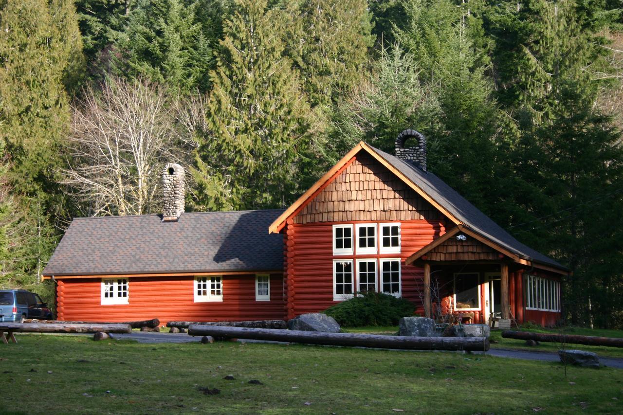 Copper Creek Inn Эшфорд Экстерьер фото