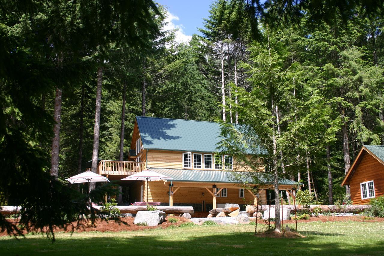 Copper Creek Inn Эшфорд Экстерьер фото